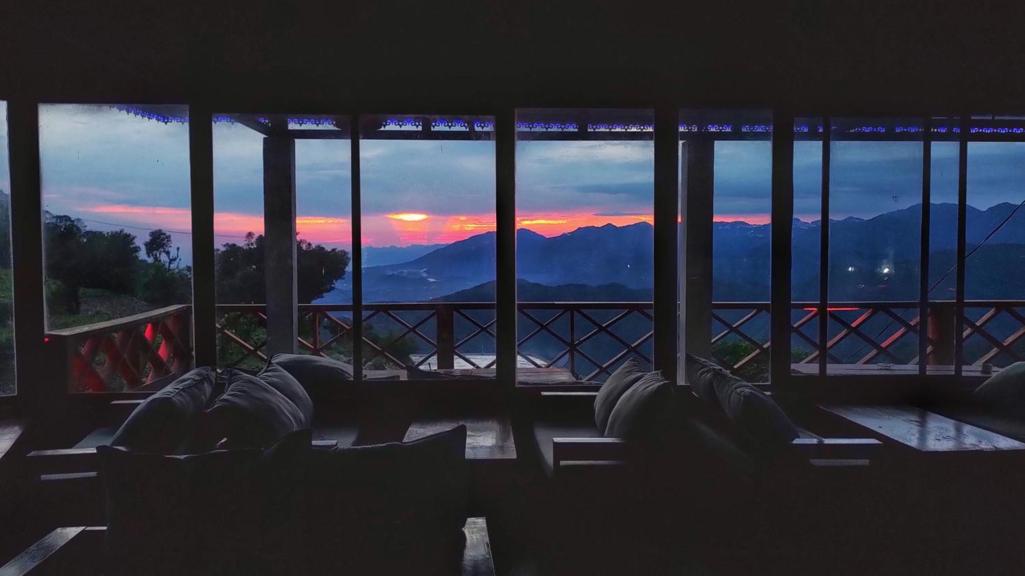 Shiva Valley Resort Kokhliyal Gaon Exterior photo